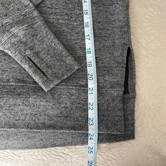 Athleta Womens Active Sweatshirt Top Long Sleeve Stretch Thumbhole Gray Small - Picture 7 of 7